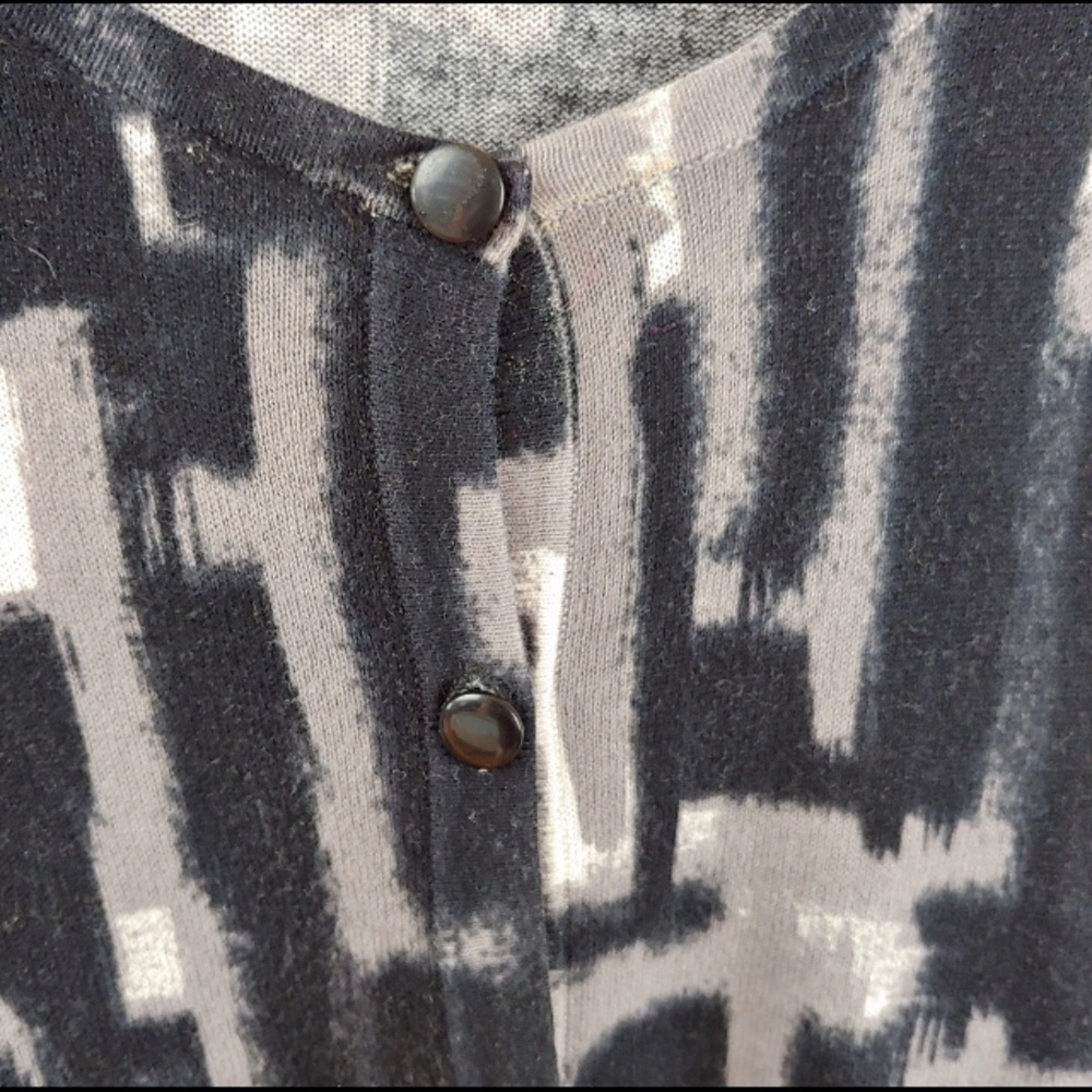 Ann Taylor Airbrush Graphic Cardigan - Picture 3 of 4